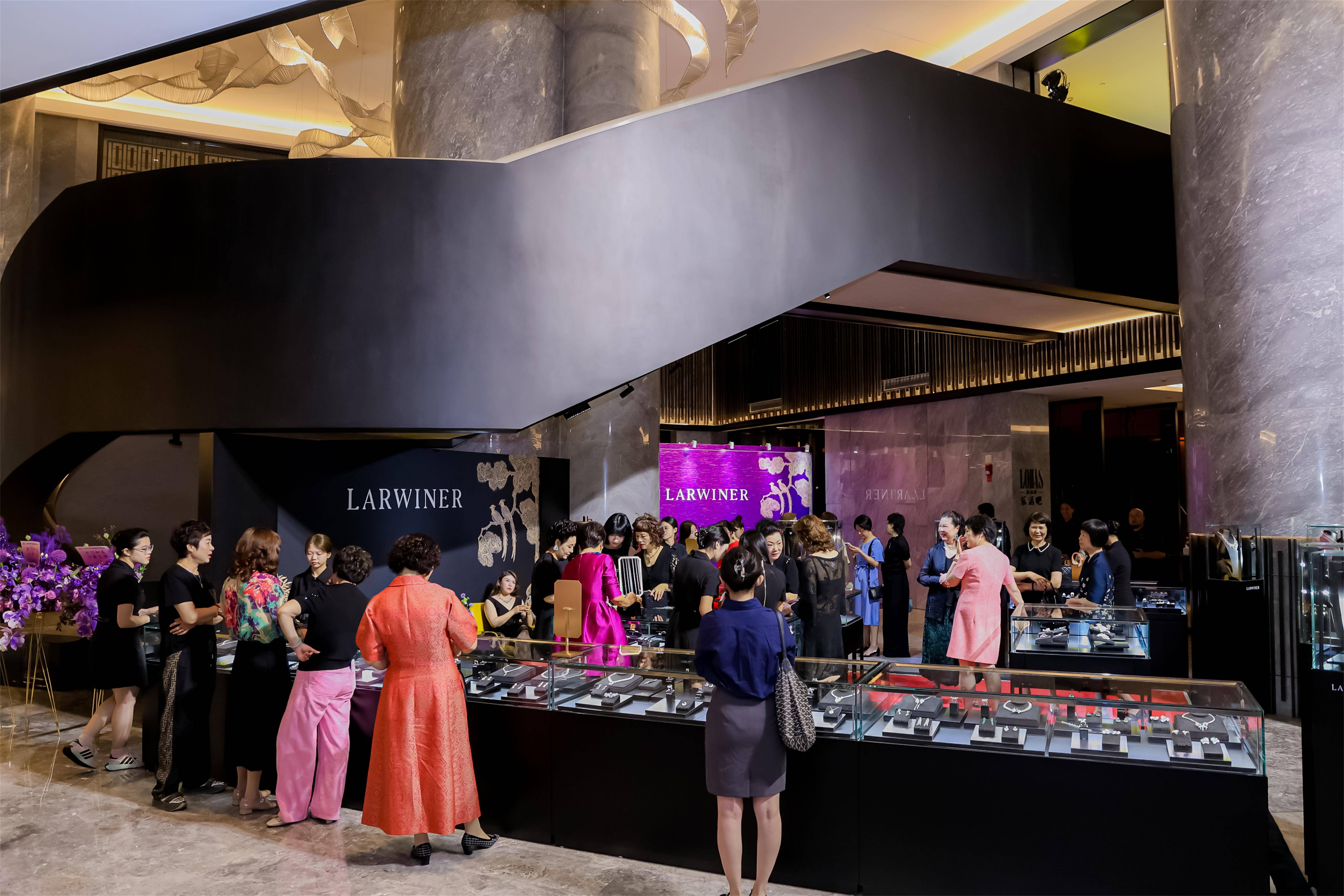 LARWINER拉威兒艺术珠宝杭州索菲特精品店盛大开幕 中法美学共谱「宝光凝粹，锦绣华裳」 