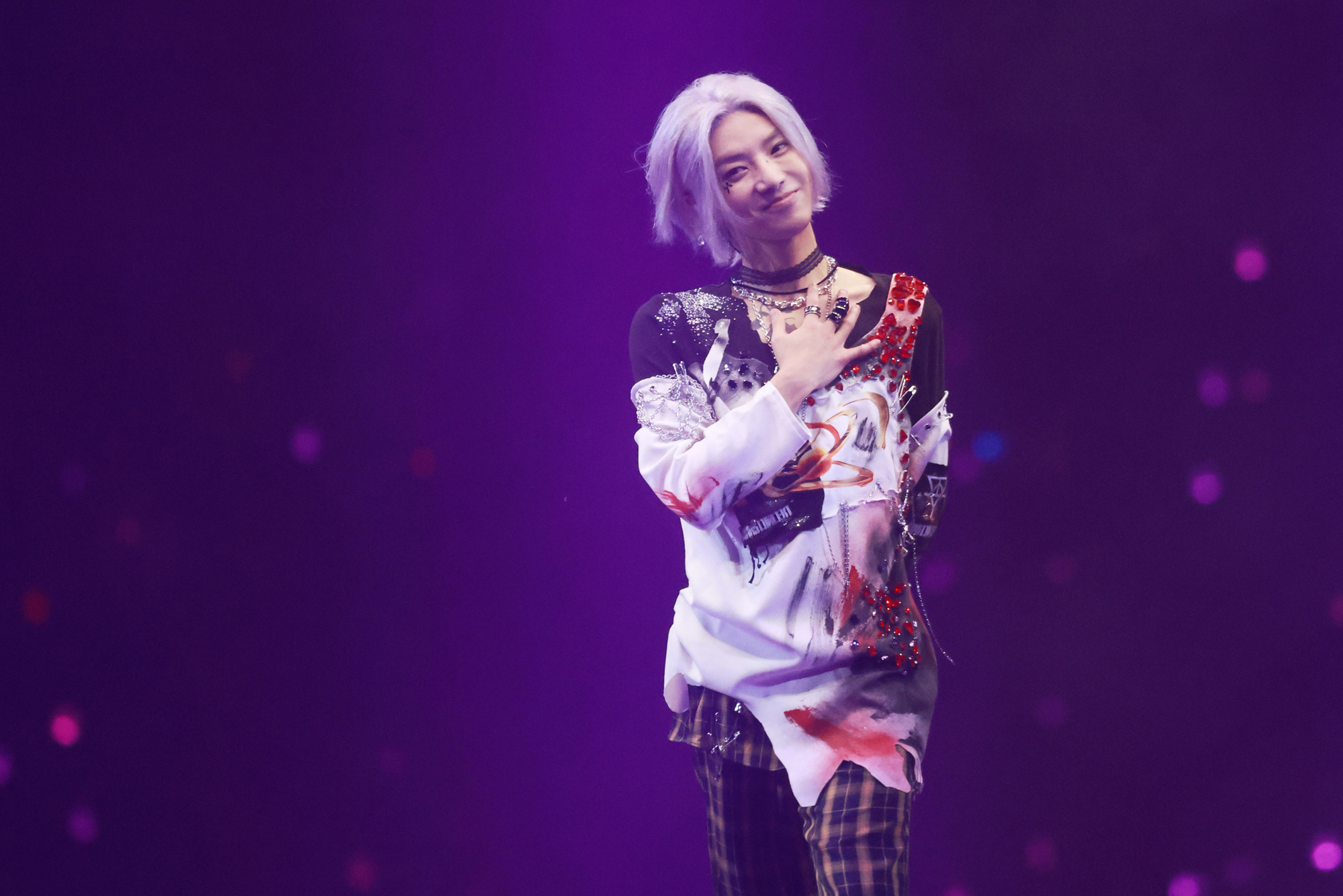 华晨宇火星演唱会沈阳站燃爆盛夏 七夕苏州再续音乐之约