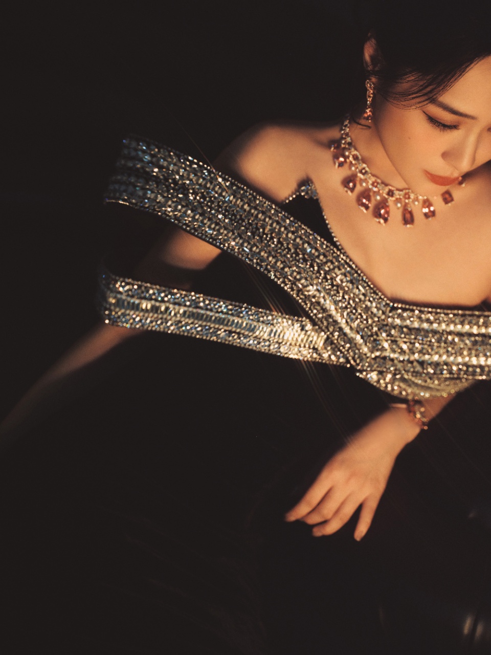 钟欣潼携新片《好好说再见》亮相上海国际电影节 首映路演引发影迷共情 