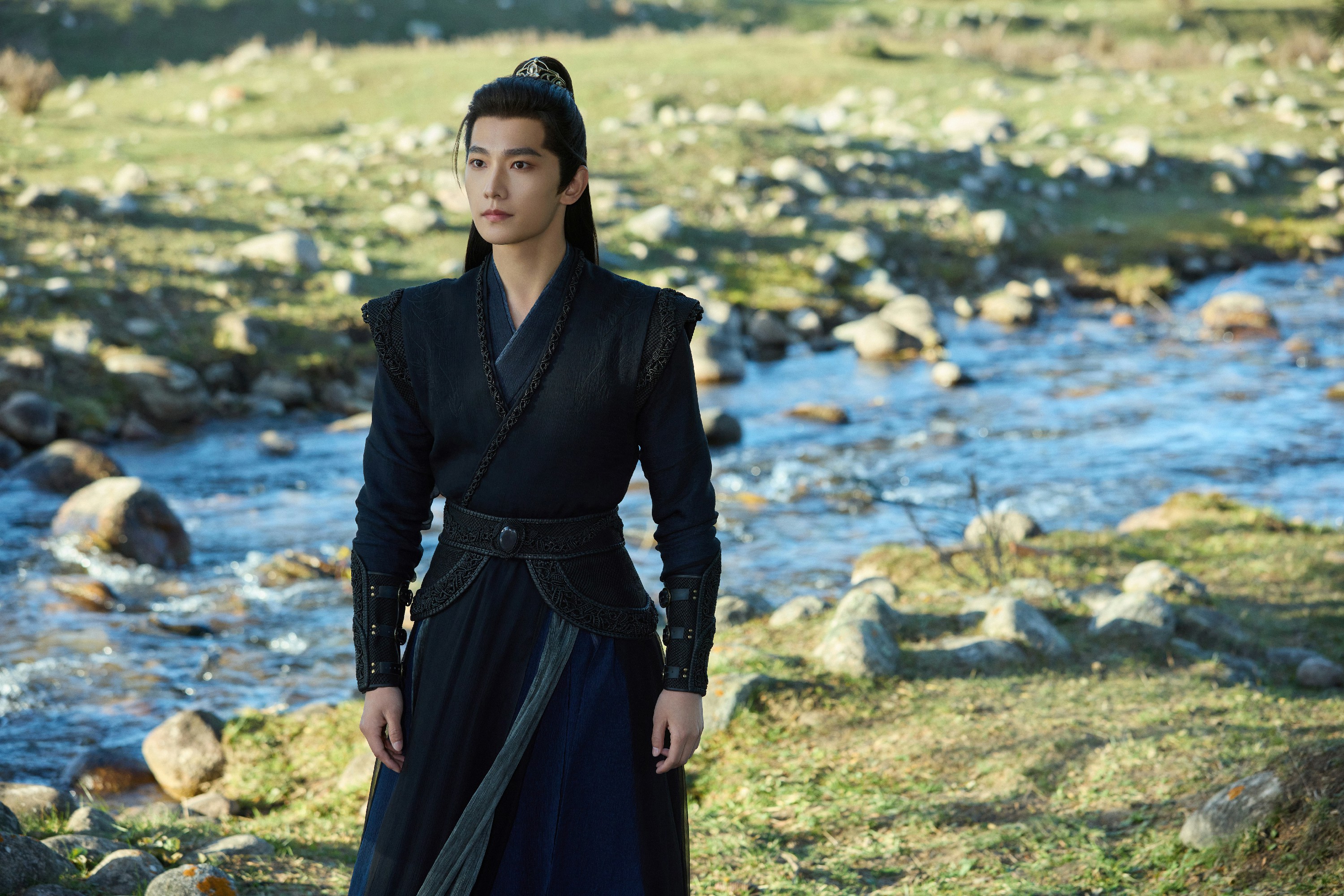 杨洋《凡人修仙传》再掀追剧热潮 矿洞名场面高燃来袭