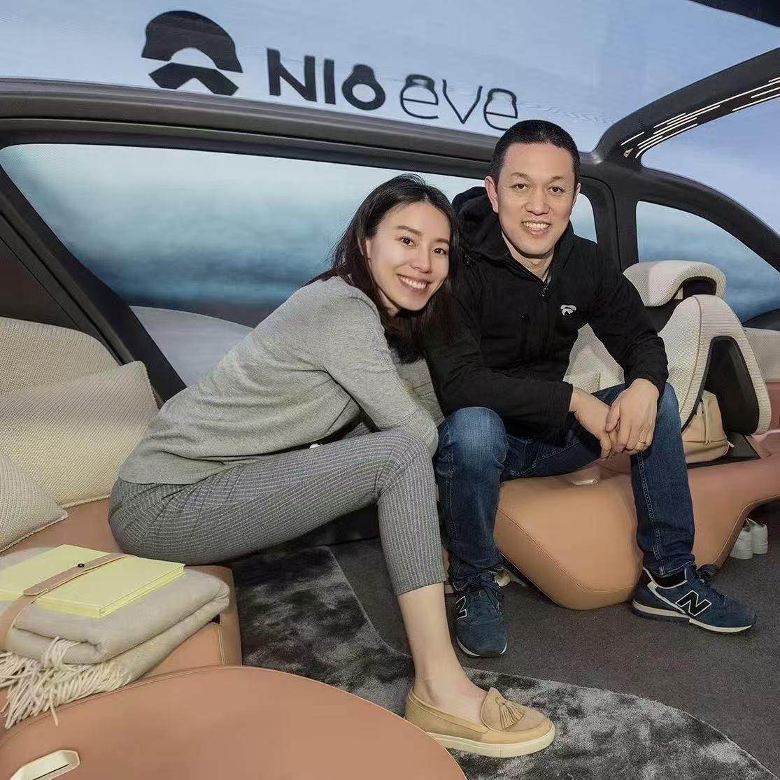 王奕芝的审美改变了李斌！网友：李斌听劝，这张“央妈严选脸”才是顶配！