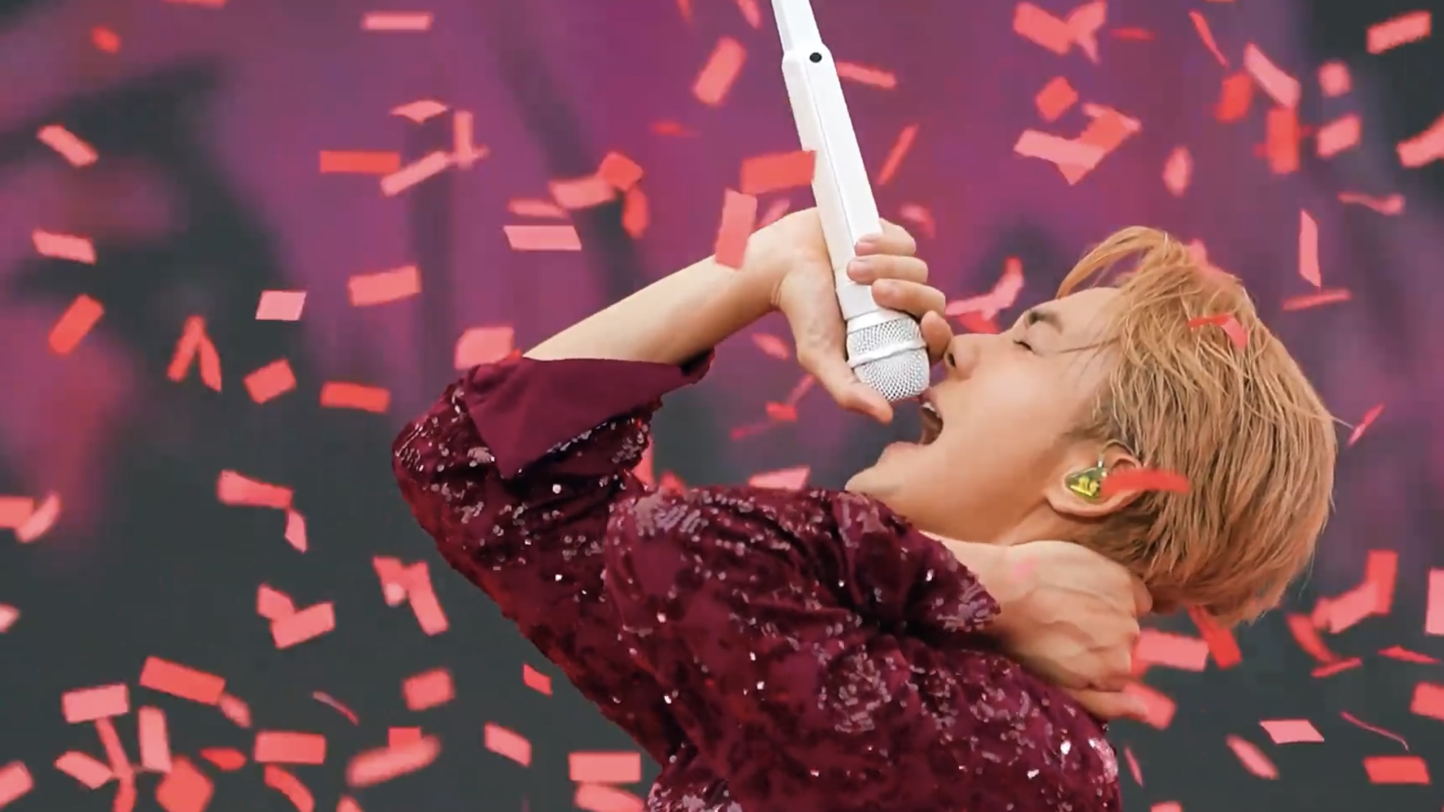 吴克群谈自卑往事狂买球衣，人间清醒才能没了命浪漫 