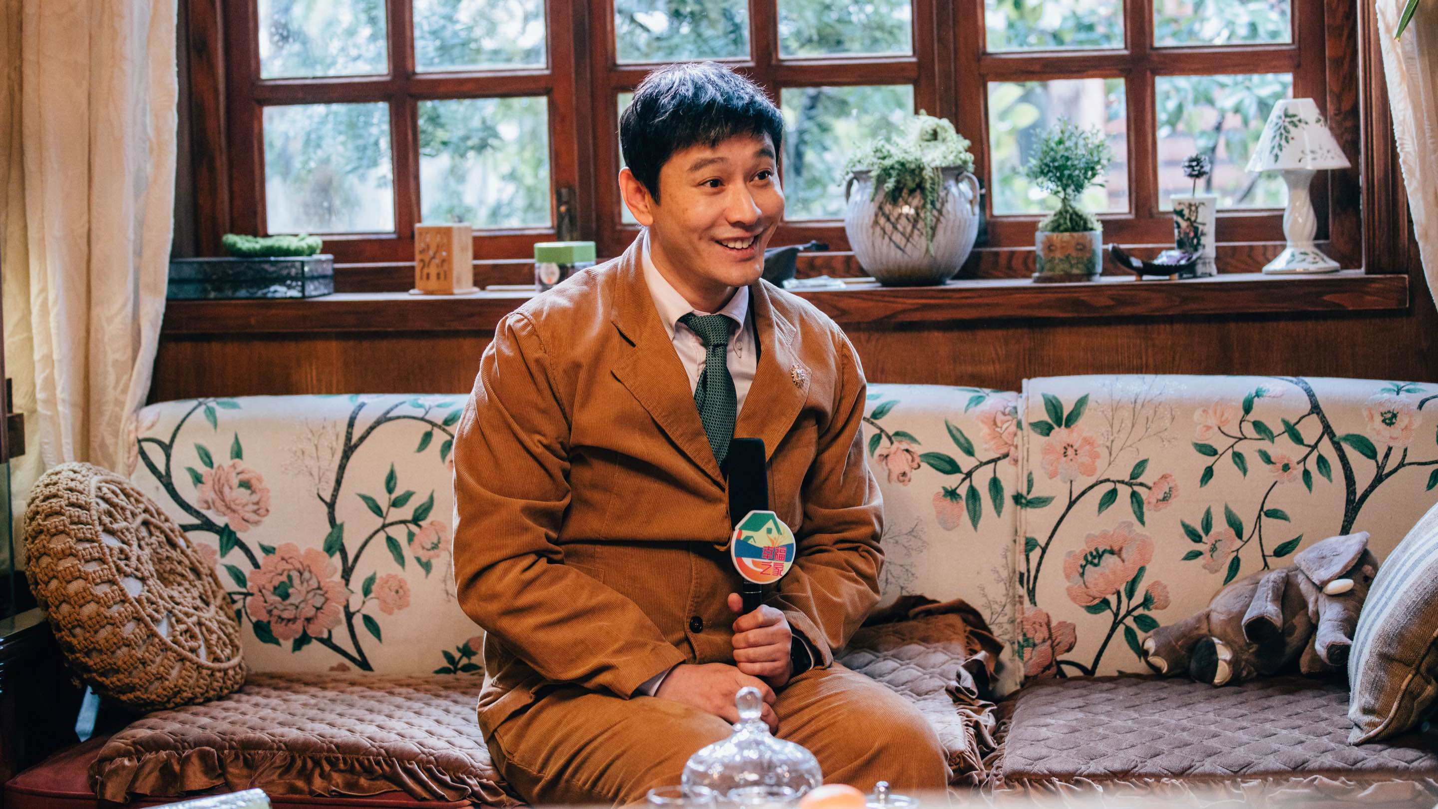 黄晓明《阳光俱乐部》清华首映获赞 让纯真拥有撼动人心的力量 