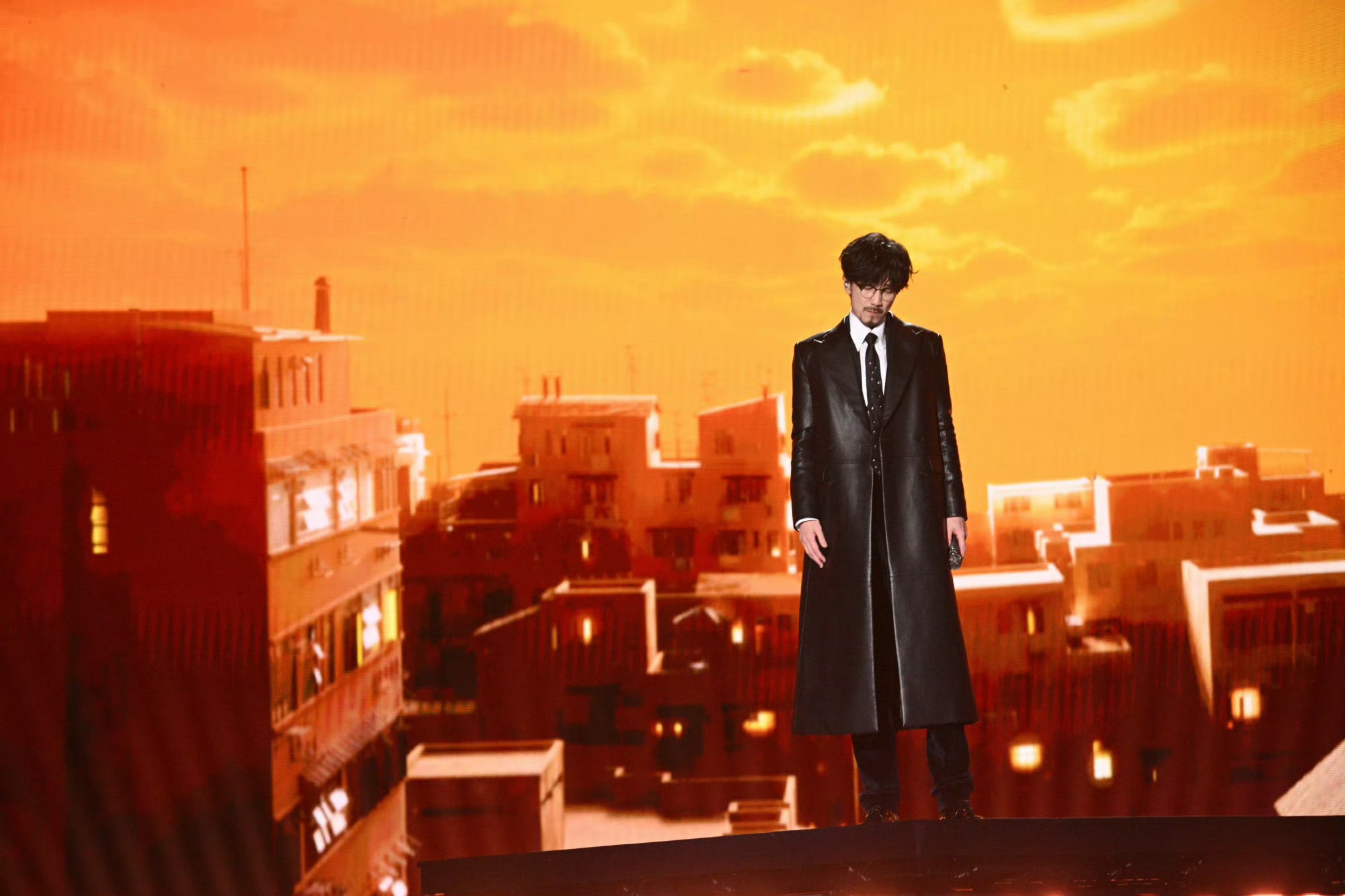 周传雄十五分钟大秀登浙江跨晚 高收视高热度彰显舞台影响力 